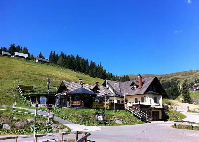 Futtertroegl 公寓 *