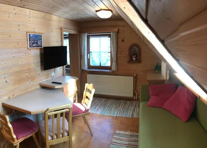 Futtertrögl Lägenhet *