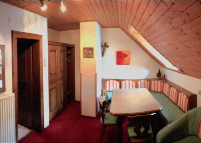 Futtertrögl Lägenhet *